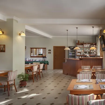 可咯尼酒店 酒店 3*