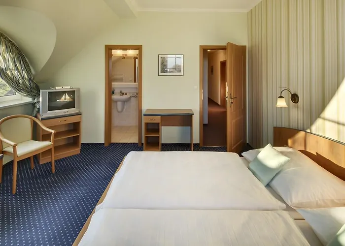 可咯尼酒店 Křivoklát